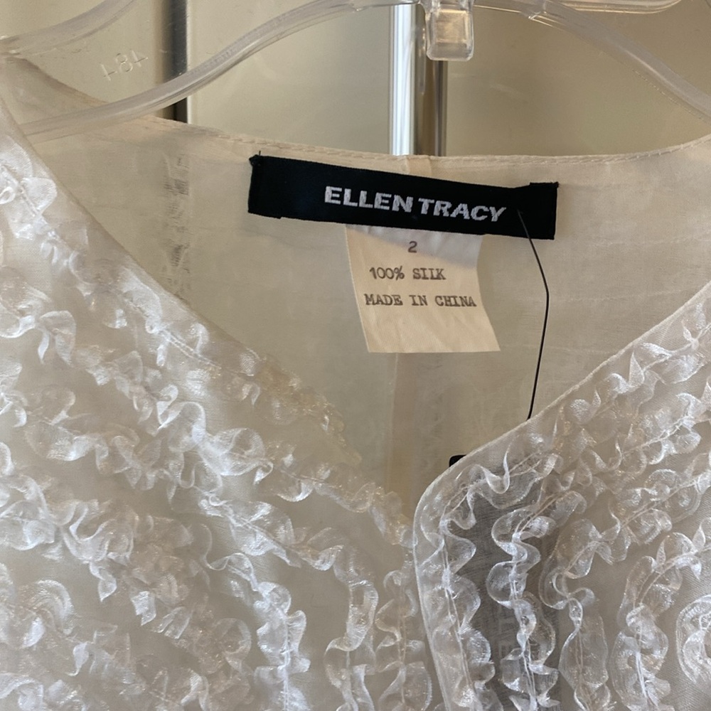 White silk short jacket - Picture 2 of 4